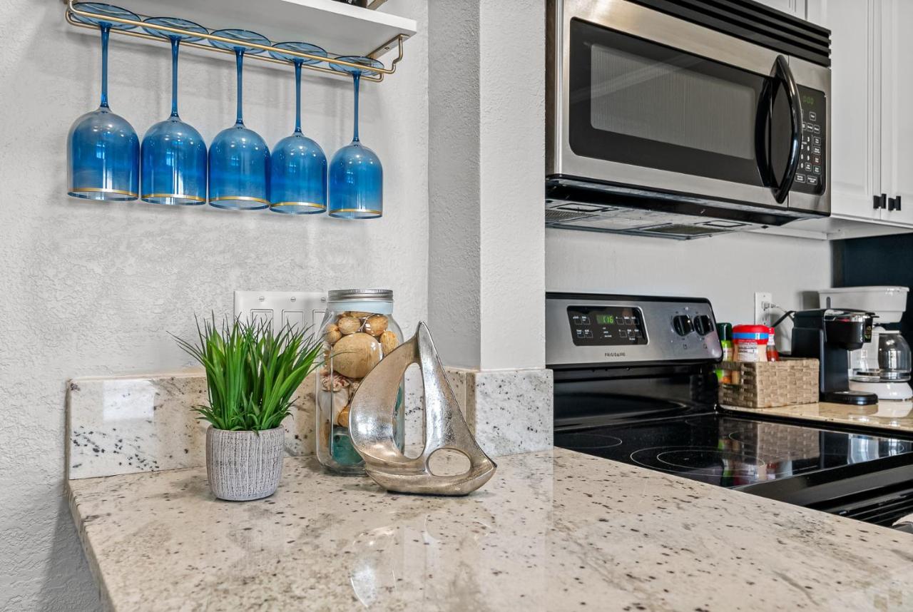 Villa Wake Up To The Ocean Breeze - Enjoy Amazing Views Tampa Exterior foto